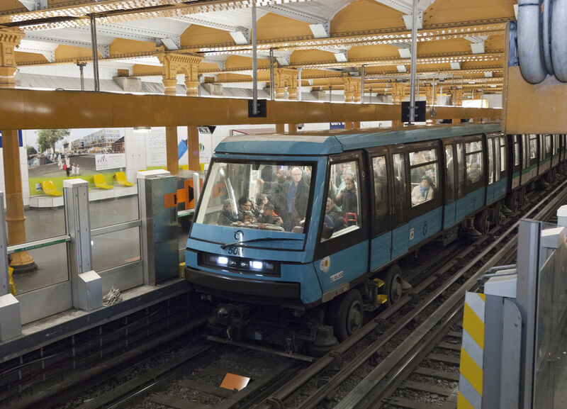 Fahrerlose U-Bahn vom Louvre zum Triumphbogen. (Siemens)