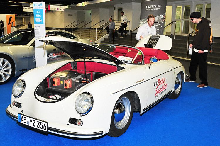 So faszinierend wie der Speedster von Turn-e können Elektroautos aussehen. Aber keine Angst, hier wurde kein originaler Porsche 356 umgebaut, sondern eine Replika. (Foto: Schmidt)