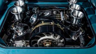 Wenn das Herr Nordhoff wüsste: Aus einem biederen VW 1600 baute die Firma „Das Triebwerk dtw“ eine Rakete auf Rädern. (#janbürgermeister)