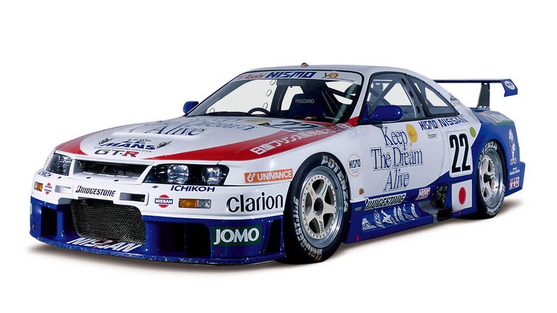 Im Juni 1995 setzt Nissan beim 24-Stunden-Rennen in Le Mans zwei Nismo R33 GT-R ein. Der zehnte Platz im Gesamtklassement gilt als Achtungserfolg. (Bild: Nissan)