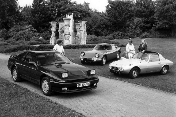 Die Sportwagen-Tradition von Toyota reicht weiter als bis zum ersten Supra zurück. Legendär sind auch die Sechzigerjahre-Flitzer 2000GT oder Sports 800. (Toyota)