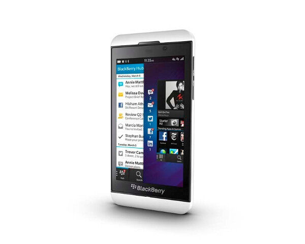 Das Z10 wird es auch mit weißem Cover geben. (Bild: Blackberry)