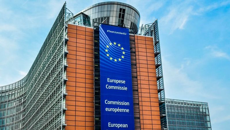 Die EU-Kommission hat im November die Entwürfe für die neue Euro-7-Typgenehmigungsverordnung präsentiert.(Bild:  gemeinfrei /  Pixabay)