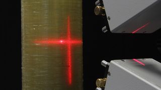 Das Terahertz-Messsystem zur zerstörungsfreien Prüfung misst 40-mal pro Sekunde die Dicke mehrlagiger Kunststofffolien. (Bild: Fraunhofer IPM)