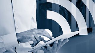 Viele Unternehmen möchten die Vorteile der Digitalisierung nutzen, aber nicht ihre bestehenden Maschinenparks austauschen. Konzepte von Eaton und T-Systems helfen dabei, bestehende Produktionsstätten in Smart Factories zu verwandeln. (Eaton)