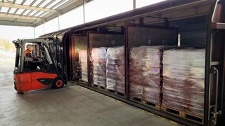 Das Gesamtvolumen der Nudellieferung verteilt sich auf über 500 Paletten. (DB Schenker)