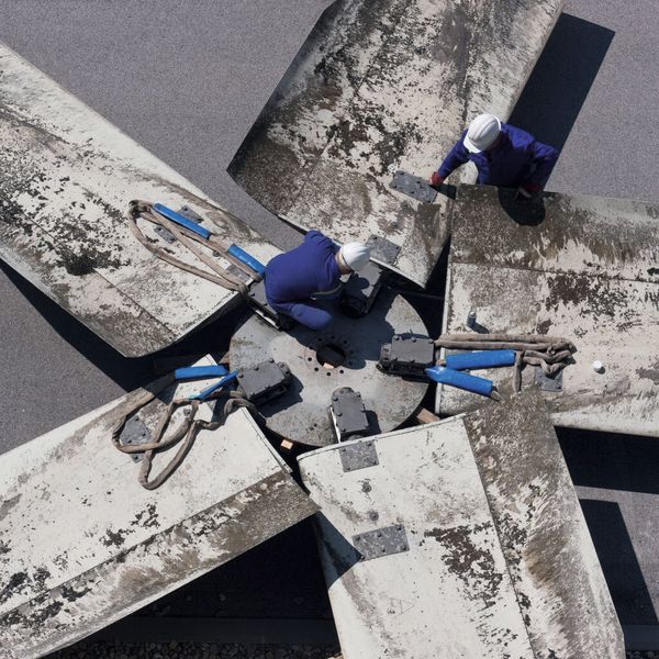 Anyone wanting to turn the big wheel will need strong partners. (Picture: Bilfinger Industrial Services)