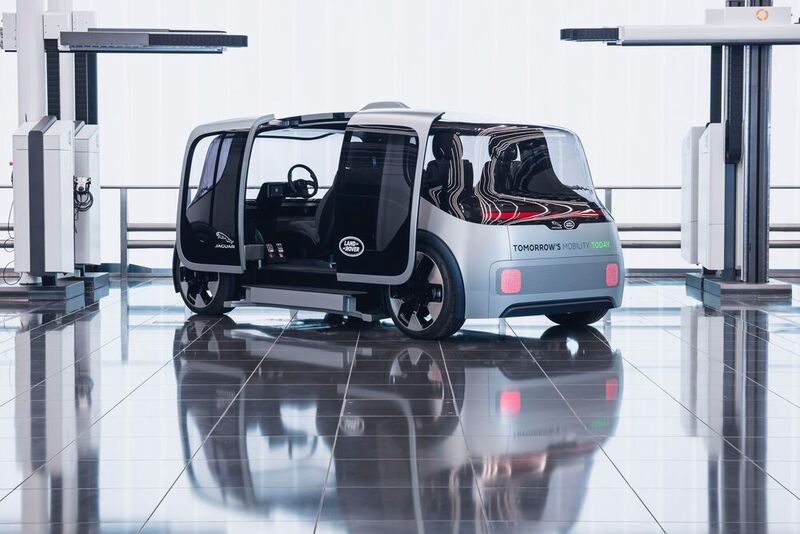 Jaguar Land Rover geht mit dem Projekt Vector ungewöhnliche Wege: Das elektrische Shuttle soll bereits 2022 eingesetzt werden.