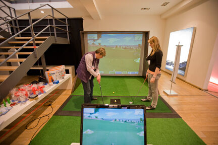 Auf der Hausmesse sorgte die elektronische Golf-Anlage für Abwechslung. (Archiv: Vogel Business Media)