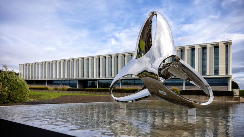 Wittenstein entwickelt Produkte, Systeme und Lösungen für hochdynamische Bewegung, präzise Positionierung und intelligente Vernetzung in der mechatronischen und cybertronischen Antriebstechnik.(Bild:  Wittenstein SE)