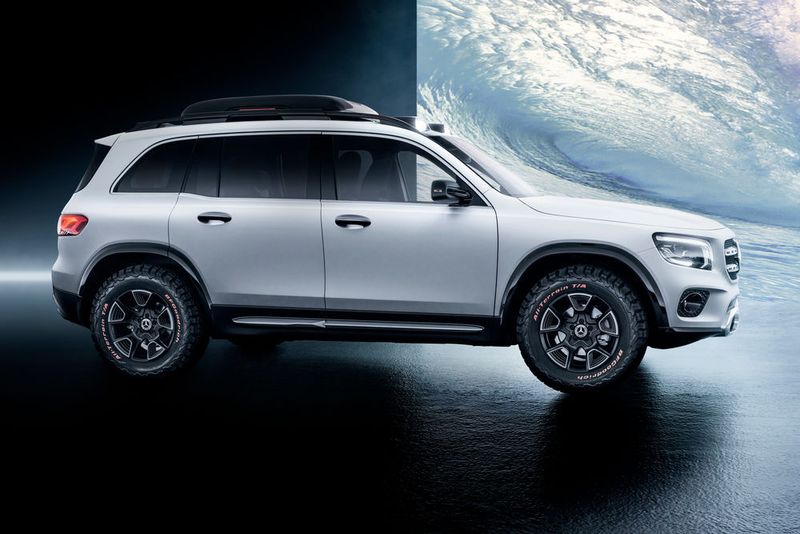 Gegenüber dem auf gleicher Technikplattform stehenden GLA ist der GLB mit 4,63 Metern gut 20 Zentimeter länger (Daimler)