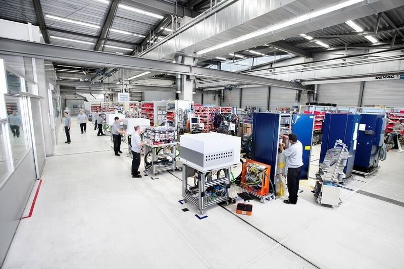 Die Mitarbeiter bei Trumpf haben derzeit gut zu tun: Im abgelaufenen Geschäftsjahr ist der Umsatz erneut gestiegen. (Bild: Trumpf)