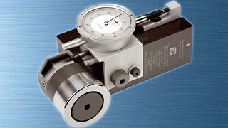 Das Universal-Einrollenwerkzeug UBT-2 eignet sich für die Bearbeitung von zylindrischen Aussenflächen, Bohrungen, Planflächen, kegeligen Bohrungen, kegeligen Aussenflächen und aussen liegenden Konturen. (Bild: Kempf)