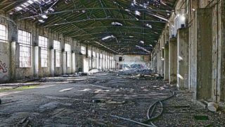 Ende Gelände oder der Beginn eines Wandels? In der Automobilindustrie gehen derzeit zehntausende Jobs verloren. (Bild: frei lizenziert)