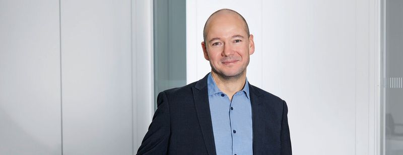 Daniel Pfeifer ist zum 1. Januar als neuer Geschäftsführer von Bachmann electronic berufen worden. (Bild:  Bachmann electronic)