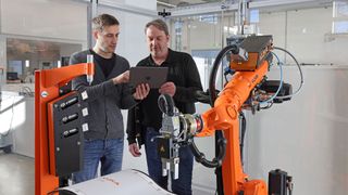 Kuka leverages Augmented Reality for the commissioning of robots. (Image:Kuka)