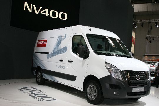 Der Nissan NV 400 stellt den Anfang einer großen Produktoffensive im Nutzfahrzeugbereich dar, die Nissan bis 2013 vorgesehen hat. (Archiv: Vogel Business Media)