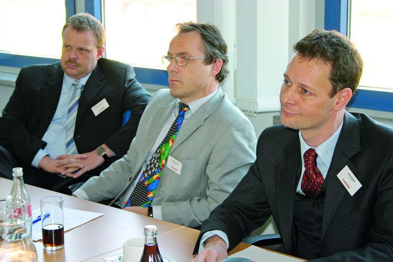 Expertenreihe (v.l.) Michael Gießelbach von HP, Hartmut Grund von IBM und Tom Dreger von Azlan. (Archiv: Vogel Business Media)