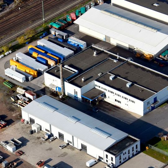 Im Gefahrstofflager von Hofmann überwacht drahtlose Sensortechnik die Temperaturen.(Bild:  Hofmann)