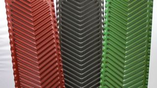 Antihaftbeschichtung: Damit Bakterien, Pilze und Keime keine Chance haben, haben INM-Forscher eine neuartige Nanobeschichtung für Wärmetauscher entwickelt, die deren intensive Reinigung seltener notwendig macht. (Bild: INM)