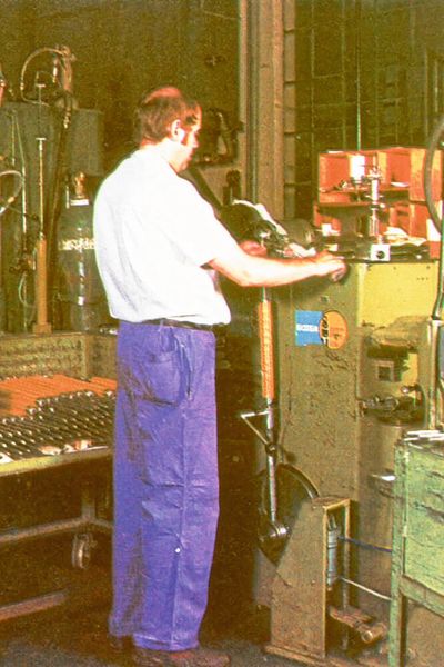 Heute fertigt Bilstein an sechs Standorten weltweit rund 13 Millionen Stoßdämpfer jährlich und ist damit einer der größten und innovativsten Stoßdämpfer-Hersteller der Welt. (Bild: Bilstein)