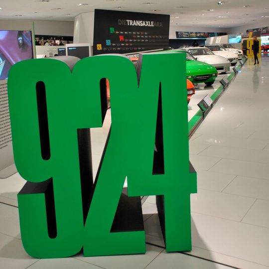 Vor 40 Jahren erblickte mit dem 924 der erste Porsche mit Tansaxle-Antrieb das Licht der Welt.(Foto:  Dominsky)