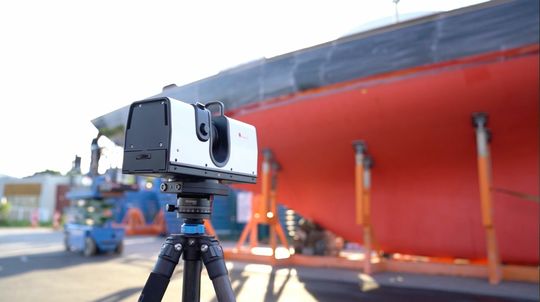 (Der Rumpf ist mattiert. Der Scan-Vorgang kann beginnen. Quelle: Aesub)