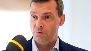 Trotz der aktuellen Maßnahmen zur Kostenreduktion will Covestro-Vorstandsvorsitzende Dr. Markus Steilemann die strategischen Fokusthemen Nachhaltigkeit und Innovation weiter  vorantreiben. (Covestro)