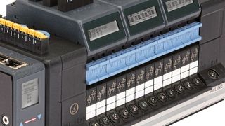 Die Ventilinsel Typ 8652 Airline bietet dank erweiterter Diagnosefunktionen sowie einem Drucksensor in der Versorgungsleitung mehr Prozesssicherheit.  (Bürkert Fluid Control Systems)