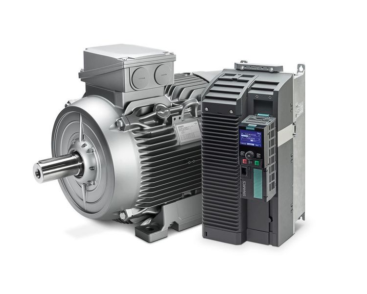 Die Simotics Reluktanzmotoren mit Aluminium- oder Graugussgehäuse decken einen Leistungsbereich von 0,55 kW bis 30 kW ab. Hohe Wirkungsgrade werden gerade im Nennpunkt und Teillastbereich erzielt. (Bild: Siemens)