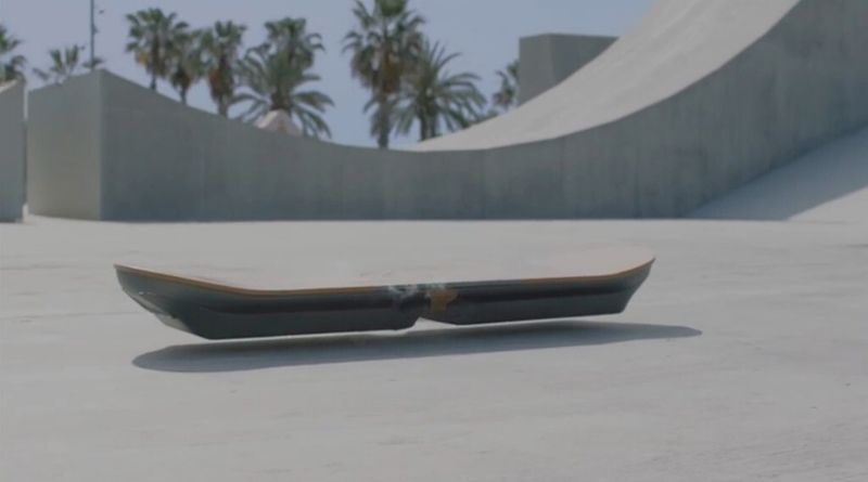 Fortbewegung der Zukunft mittels Lexus Hoverboard: Skaten ist heute, hovern morgen (Bild: Lexus)