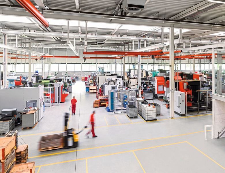 Högg AG Produktionstechnik: Partner mit 10 000 Quadratmeter Produktionsfläche. (Högg AG)