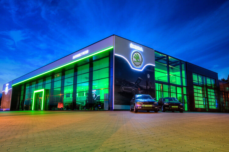 Das Autohaus Peter baute 2013 in Nordhausen den ersten Skoda-Betrieb nach neuer Firmen-CI. Zudem übernahm das Unternehmen drei neue Standorte. (Foto: Peter)