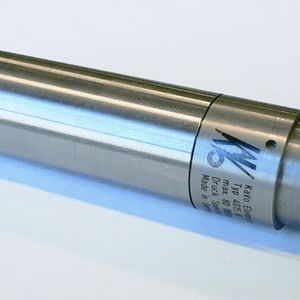 Der Schlanke: Motorspindel 4015 radial  (150 W , 5.000 - 80.000 U/min (kurzzeitig 100.000 U/min), 25,4 mm Spanndurchmesser, 400 g)