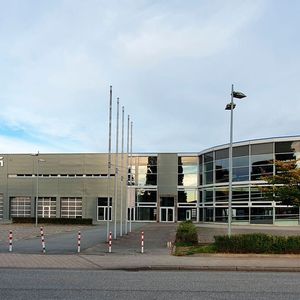 Teslas größtes Center in Deutschland hat in Hamburg den Betrieb aufgenommen.(Bild:  tmodelforever)