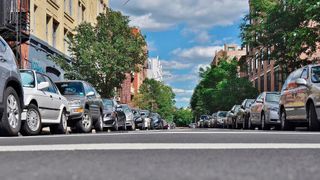 Das EU-Parlament stimmt am 28. Juni darüber ab, ob nach dem Jahr 2025 noch Fahrzeuge mit Verbrennungsmotoren verkauft werden dürfen. (Bild: gemeinfrei)