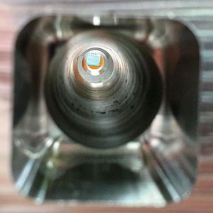 Die Bohrung durch das Landebein hat eine Tiefe von 790 Millimeter und geht durch das ganze Bauteil hindurch.(Bild:  Ingersoll)