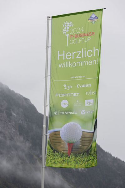 Herzlich Willkommen zum 7. IT-BUSINESS Golfcup. (Bild: © Hans Breitenfellner (hochzeit-in-bildern.de))