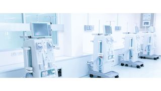 Ein effektives Wärmemanagement ist entscheidend für Geräte, die während des Betriebs erhebliche Wärme erzeugen oder Wärme als Teil therapeutischer Behandlungen nutzen, z. B. für die Aufrechterhaltung der Körpertemperatur von Flüssigkeiten in Dialysegeräten. (Bild: © EmmaStock - stock.adobe.com)