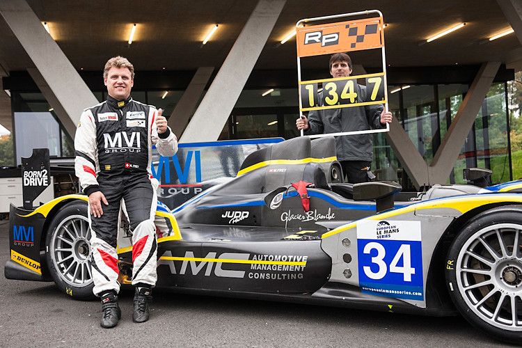 Neue Bestzeit! Mit 1:34,7 Minuten setzt Rennfahrer Michel Frey nach nur zweimaligem Umrunden der Strecke auf Anhieb eine neue Bestmarke am Bilster Berg. (Foto: MVI Group)