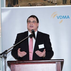 „Für 2013 zeichnet sich eine ruhige Konjunkturlage ab”, sagte Lothar Horn, Vorsitzender des VDMA-Fachverbands Präzisionswerkzeuge.