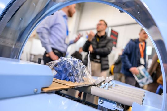 Von nachhaltigen Materialien über automatisierte Verpackungsprozesse bis zu regulatorischen Herausforderungen: Die Empack zeigt die aktuellen Trends der Verpackungsindustrie.(Bild:  Easyfairs)