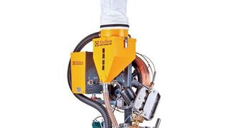 Für eine optimale Nahtgeometrie werde der Schweißkopf des Kehlnahtschweiß-Automaten mit einem Schwenkbereich von 15 bis 45° positioniert. Bild: Kjellberg (Archiv: Vogel Business Media)