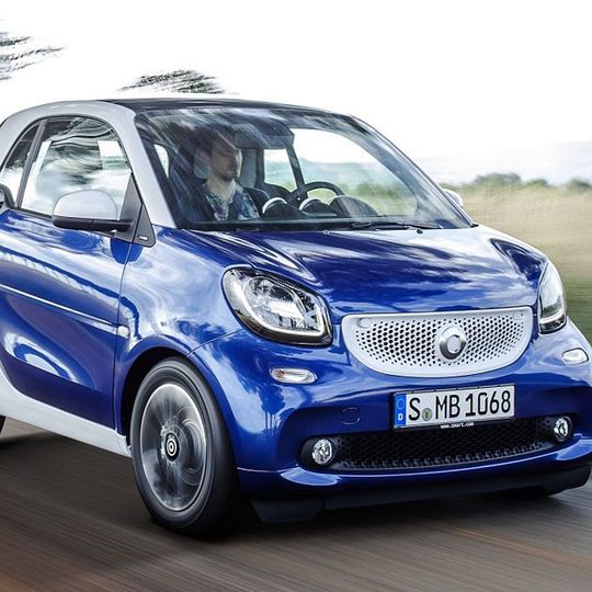 Der Smart Fortwo muss in die Werkstatt.(Foto:  Daimler)