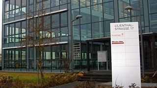 Das neue Bürogebäude in Hallbergmoos bietet Mitarbeitern und Gästen von Dätwyler bessere Arbeitsbedingungen. Bild: Dätwyler (Archiv: Vogel Business Media)