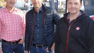 Die Gastgeber (v. l.) Thorsten Daniels, Björn Siewert und Markus Hollerbaum, S&K. (IT-BUSINESS)