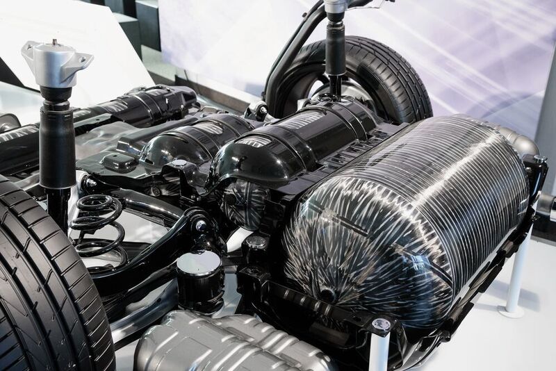 Stärkerer Fokus auf alternative Antriebe: Die Erdgas-Tanks fassen 19 Kilogramm – damit kommt der A5 Sportback G-Tron rund 500 Kilometer weit. (Audi)