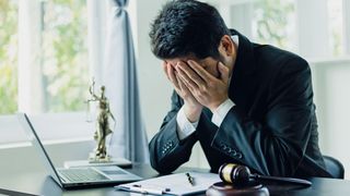 Pech vor Gericht: Der Händlerverband wollte verhindern, dass alte und neue Händlerverträge nebeneinander existieren. (Bild: © Witoon - adobe.stock.com)