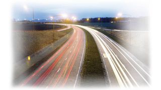Bei innereuropäischen Sendungen greift Oerlikon Balzers Coating in der Regel auf Lkw zurück. Bild: Gebr. Weiss (Archiv: Vogel Business Media)