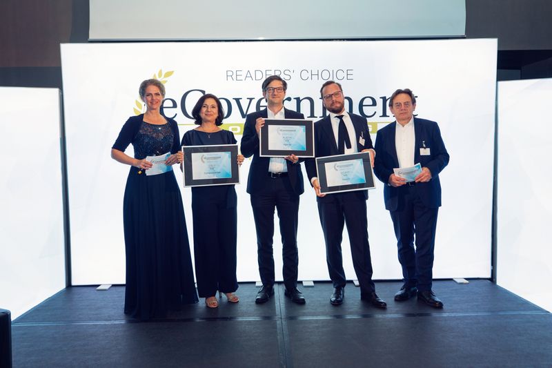Die Gewinner der Kategorie Berater: Cassini Consulting (Silber Award), Computacenter (Gold Award) und mgm-tp (Platin Award) (offenblen.de )